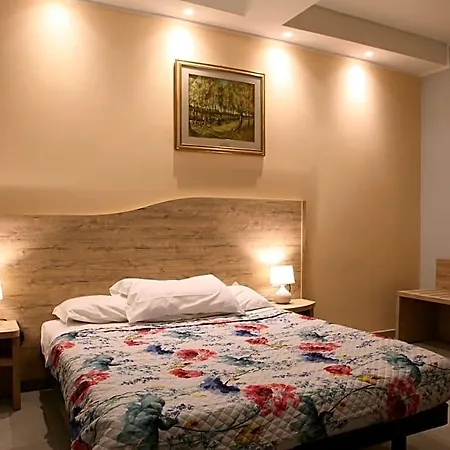 فندق مبيت وإفطار La Casa Di Nonno Giulio